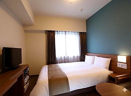 Non-Smoking Superior Double Room, check-in from 13:00 / check-out until 11:00 (22-hour stay)