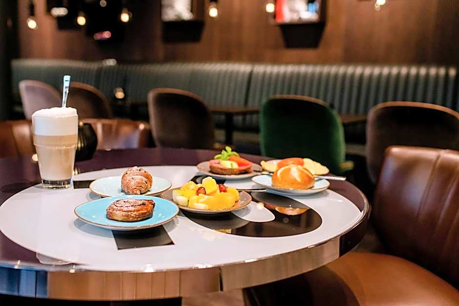 Motel One Frankfurt-East Side