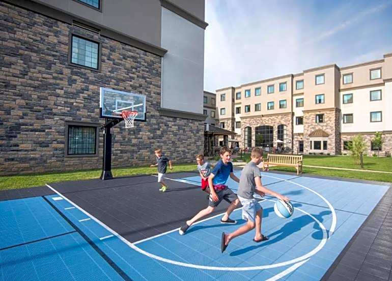 Staybridge Suites By Holiday Inn Wisconsin Dells - Lake Delton By IHG
