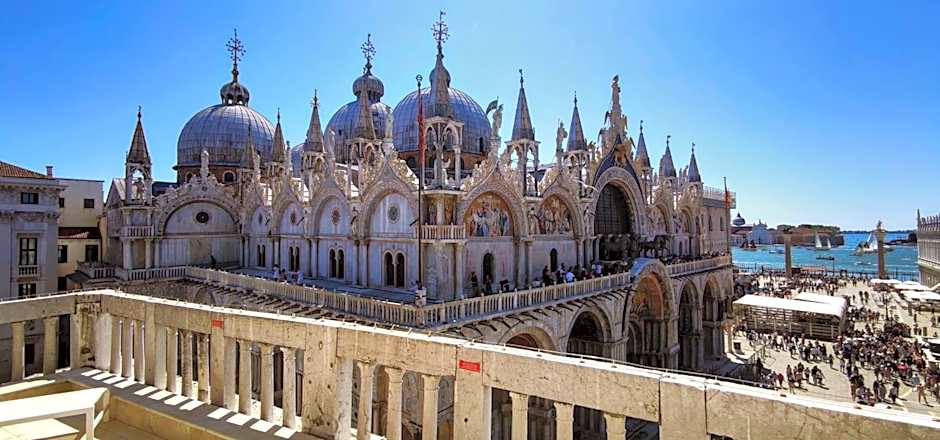 Canaletto Luxury Suites - San Marco Luxury