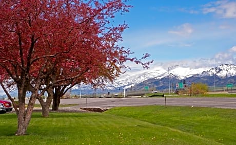 3 Rivers Hotel