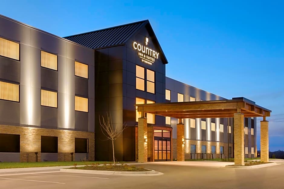 Country Inn & Suites by Radisson, Lawrence, KS