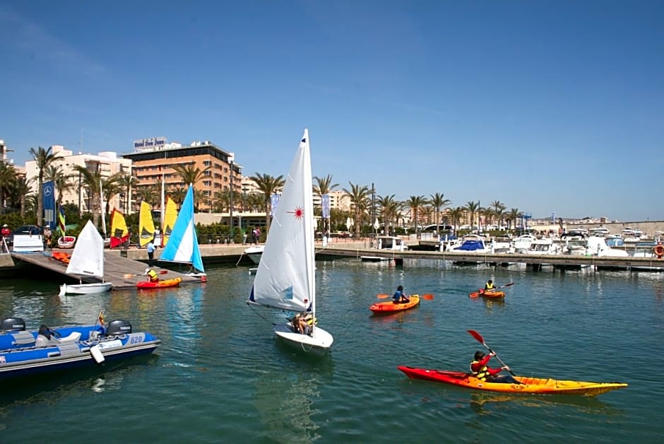 Hotel Puerto Juan Montiel & Spa & Base Náutica