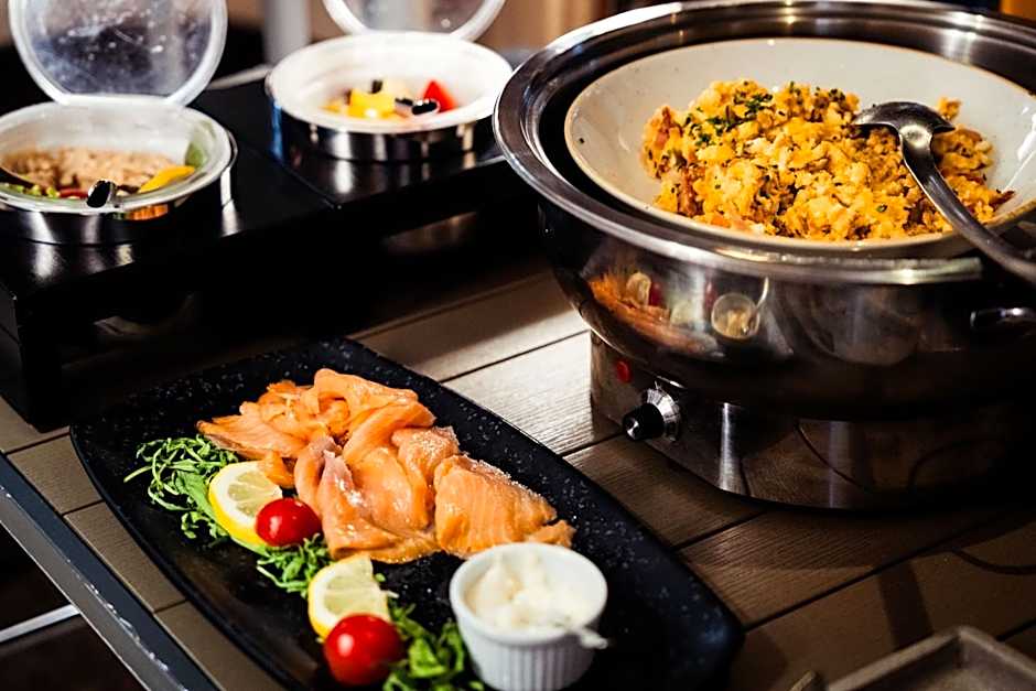 La Pasta Hotel Restaurant