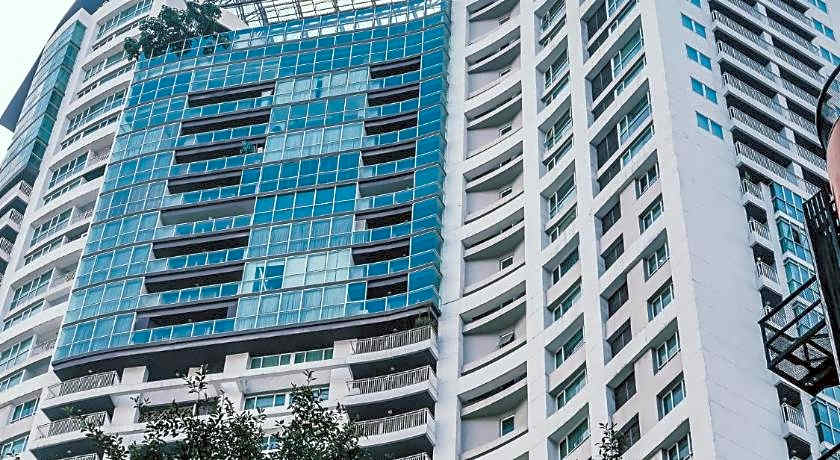 Urbana Langsuan Bangkok