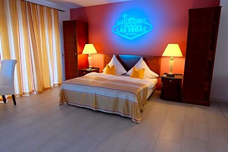 Studio Apartment Harley