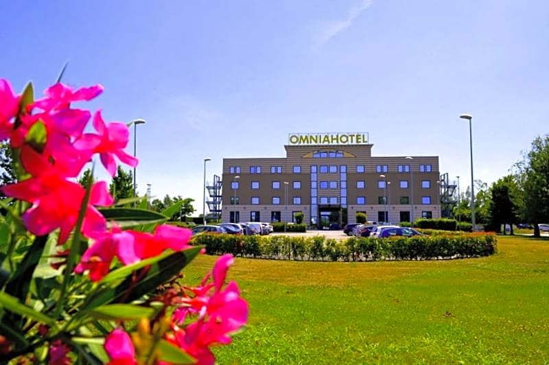 Hotel Omnia