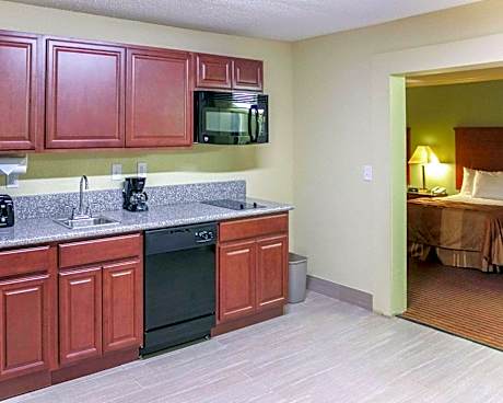 MainStay Suites Williamsburg Historic Area