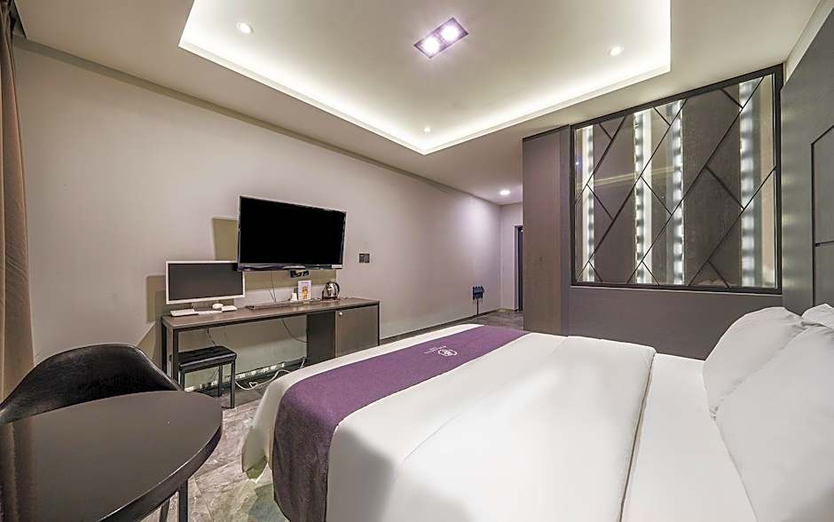 Rosabell Hotel