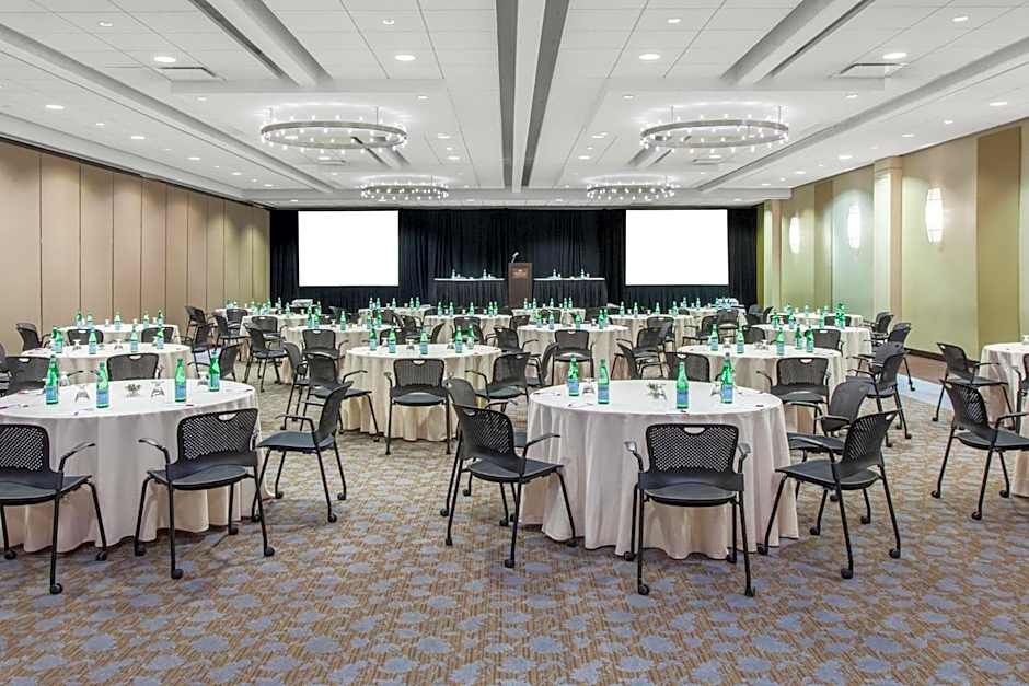 Crowne Plaza Chicago OHare Hotel & Conference Center By IHG