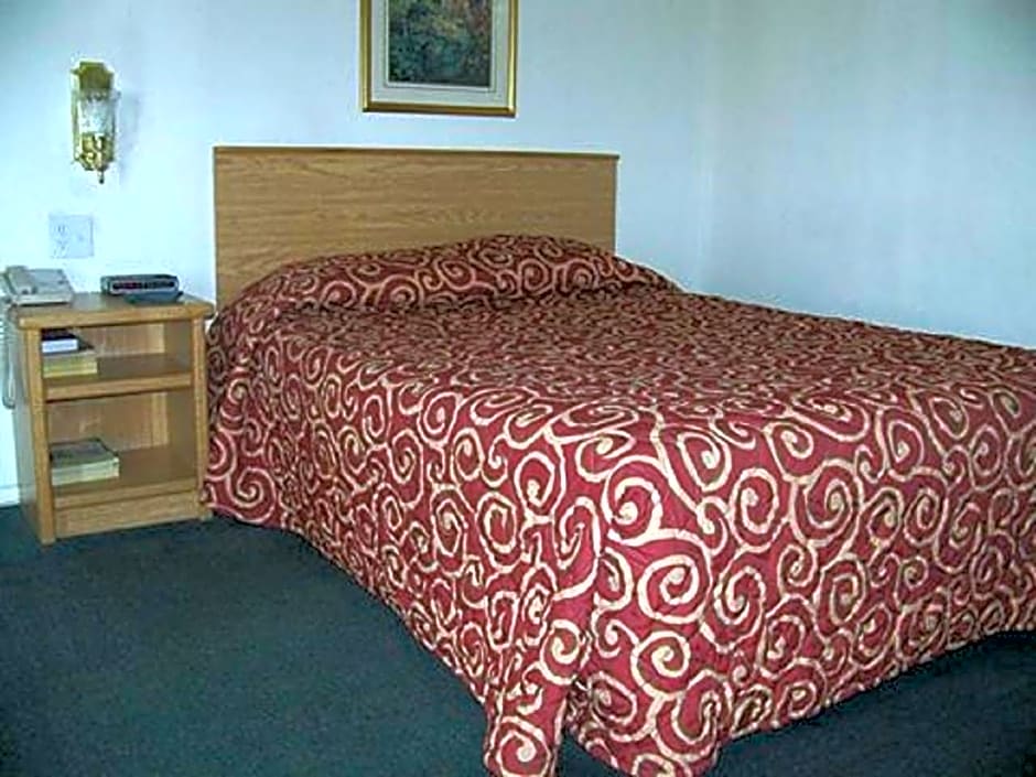 Holiday Lodge Wenatchee