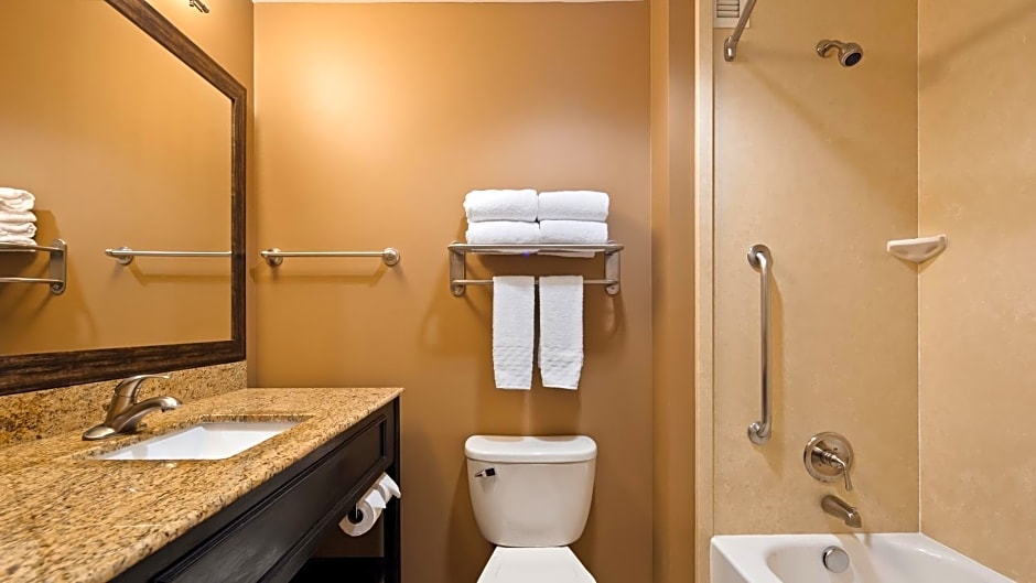 Best Western Plus College Park Hotel