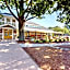 Best Western Plus Windjammer Inn & Conference Center