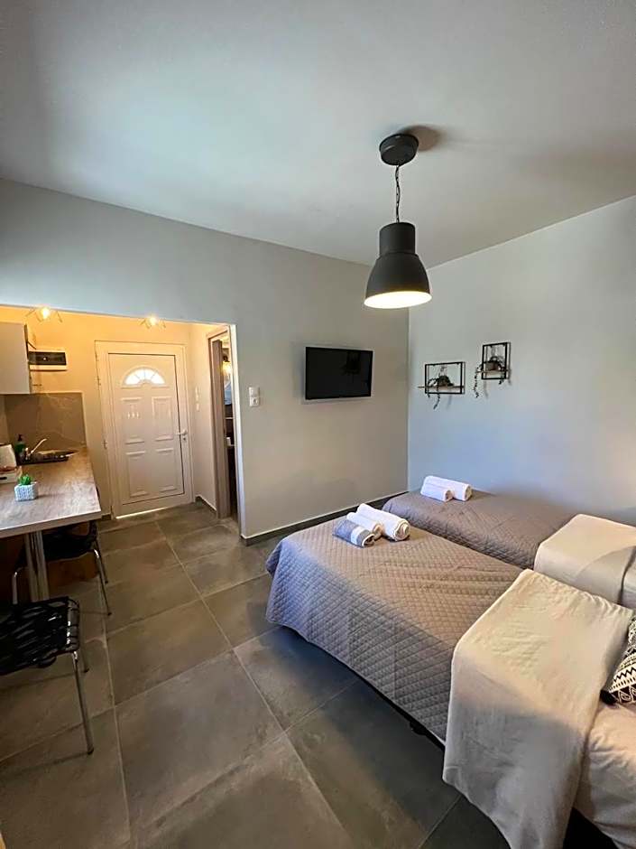 Elefsinian Mysteries Apartments