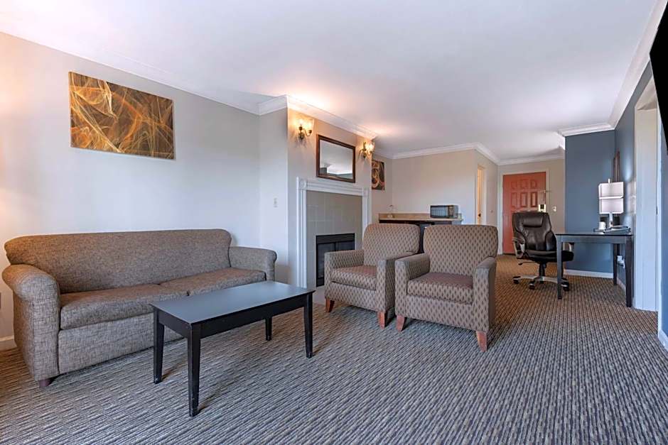 Best Western Colonial Inn