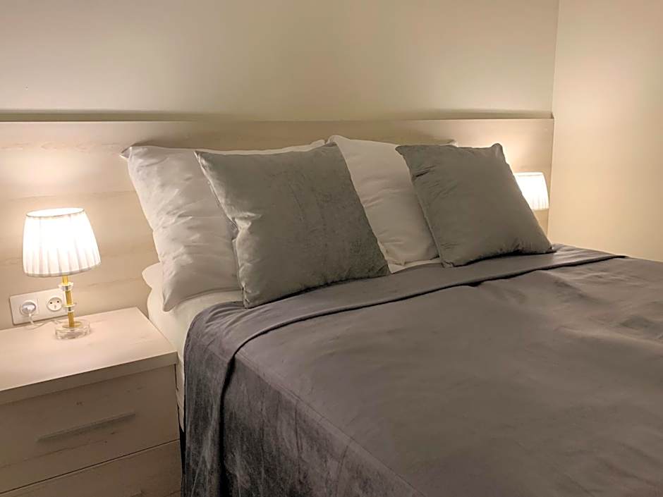 Aparthotel Koroni Home