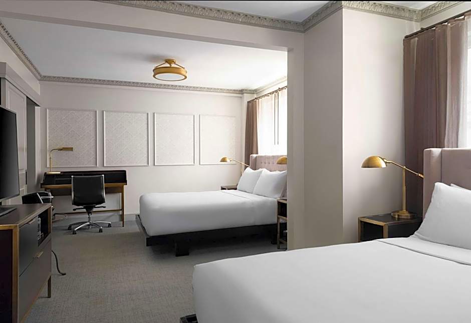 Hotel Phillips Kansas City Curio Collection by Hilton