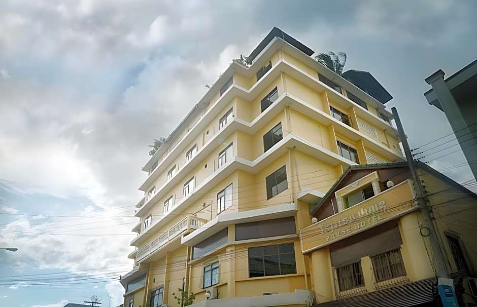 Pakse Hotel & Restaurant