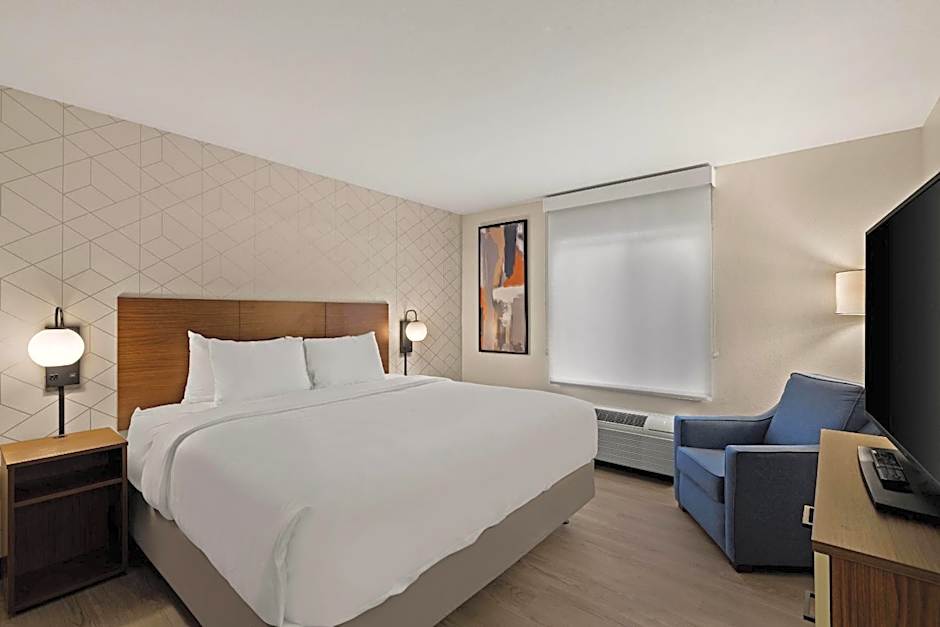 Everhome Suites Atlanta Newnan