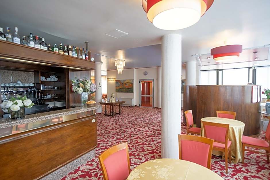 Hotel Ferrari