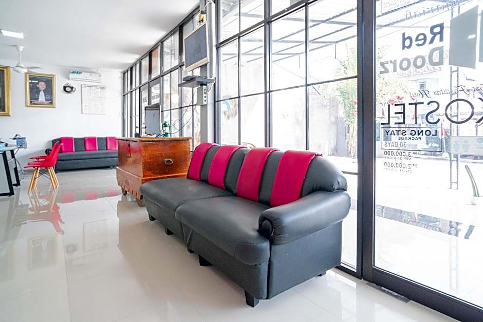 RedDoorz Syariah @ Winong Nganjuk