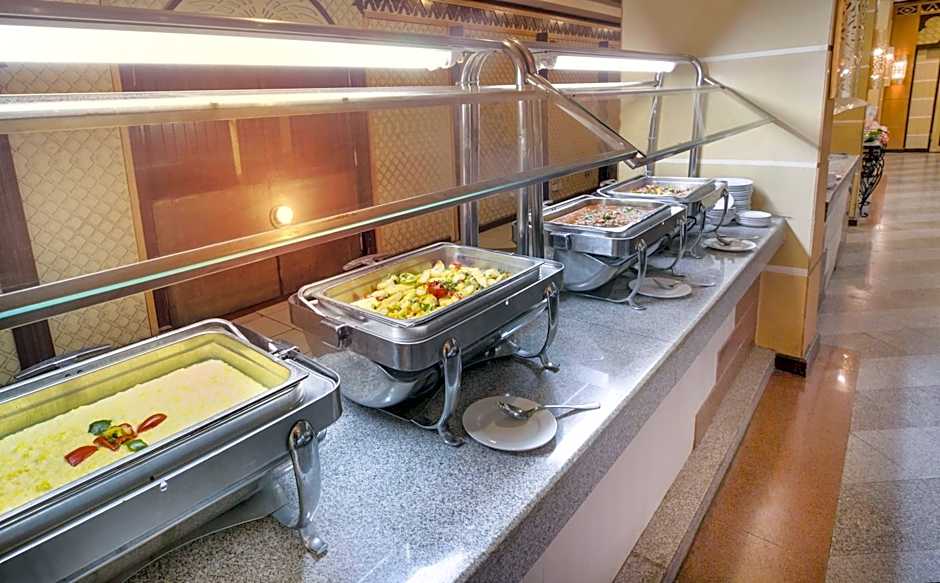 Pyramisa Luxor Hotel and Suites