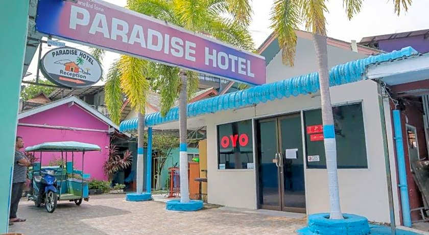 OYO 681 Paradise Hotel