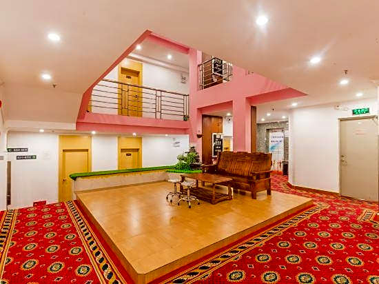 Yimi Hotel (Guangzhou East Lake subway station  Pearl River night tour Terminal)