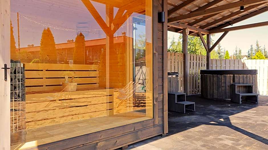 Dworek Różany Hotel & Restauracja