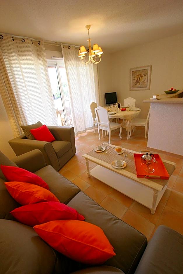 Lagrange Vacances Les Bastides des Chaumettes