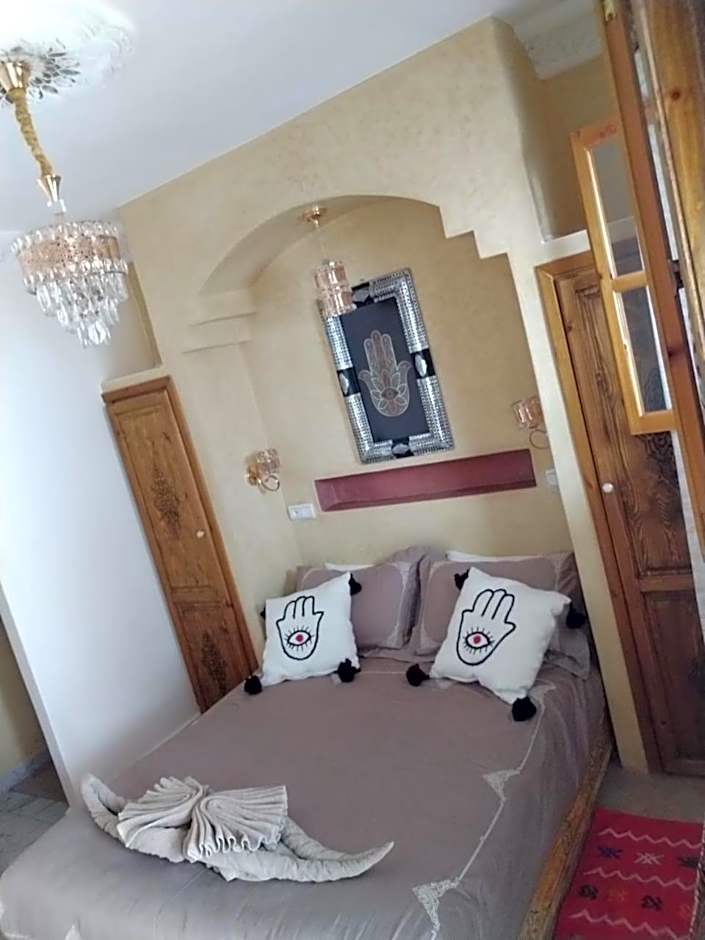 RIAD & SPA SOUS LE SOLEIL Chez Jérôme et Pamela CH Marrakchi