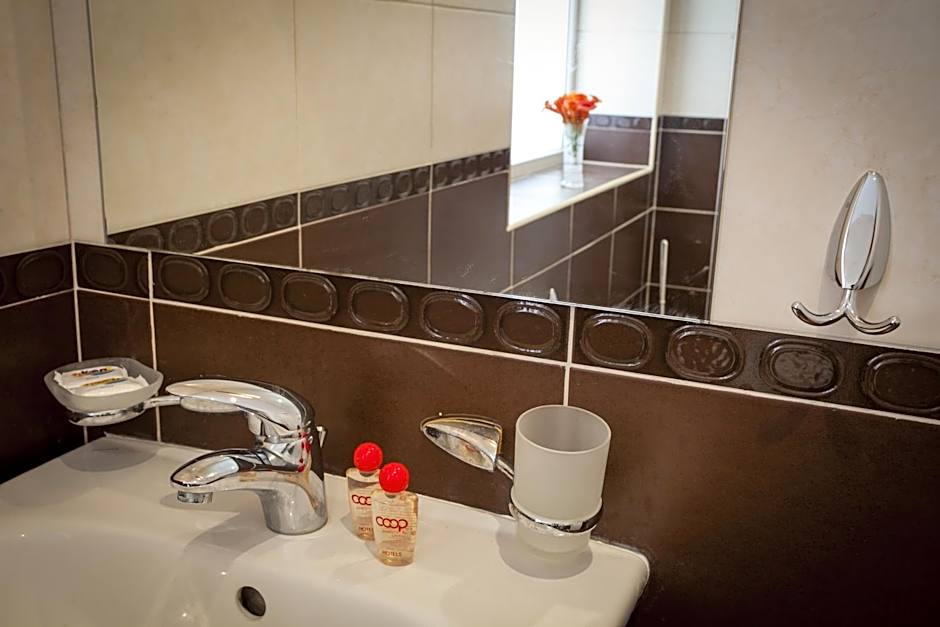 Melsa COOP Hotel