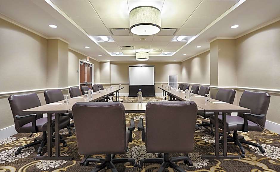 Hotel Silver Spring – Silver Spring, MD