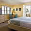Pismo Lighthouse Suites