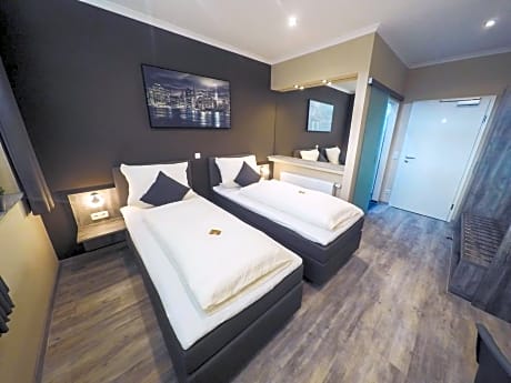 Mey Hotel