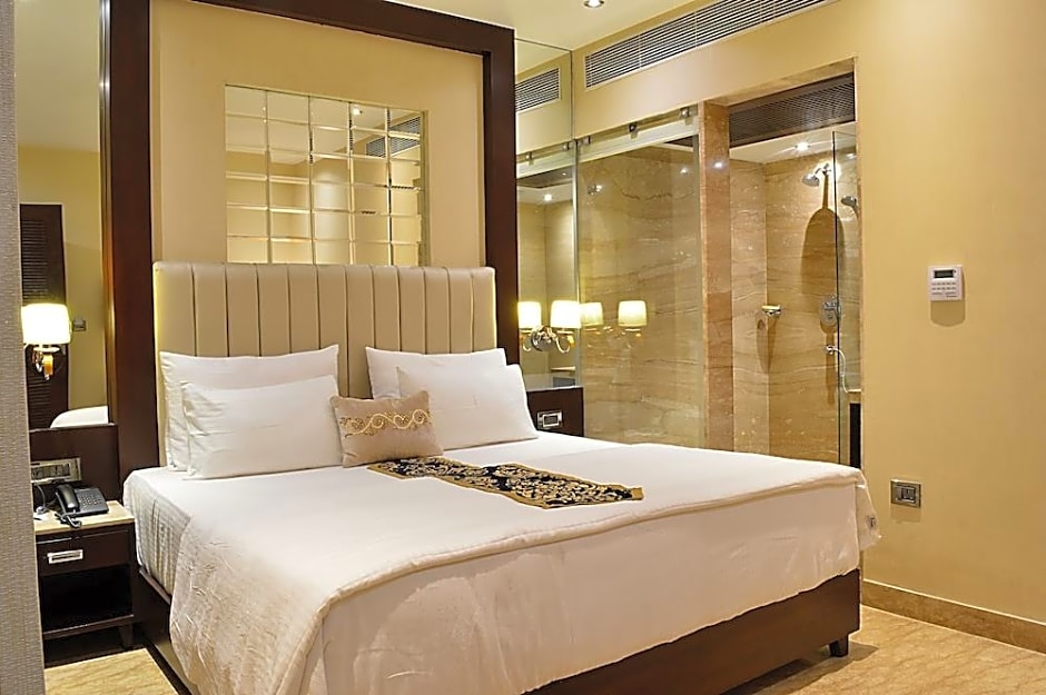 Hotel Emperor Palms