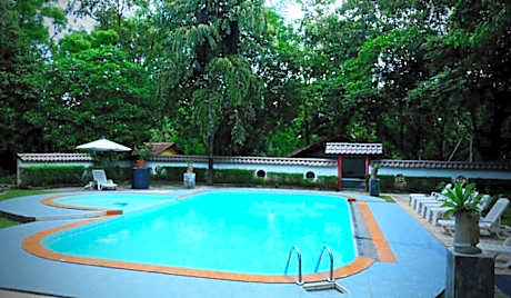 S and K Safari Village Hotel