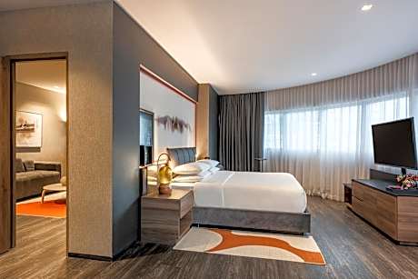 Andaz Suite