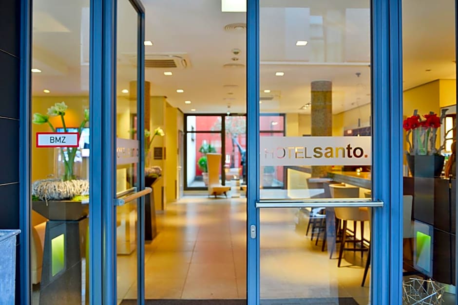Hotel Santo