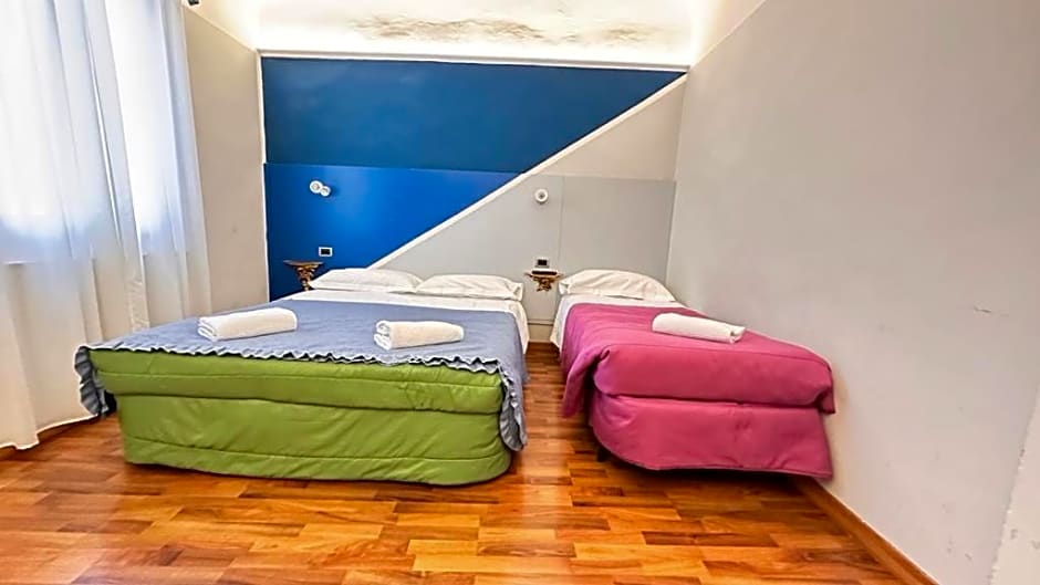 Piccolo Hotel