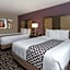 La Quinta Inn & Suites by Wyndham Wichita Airport