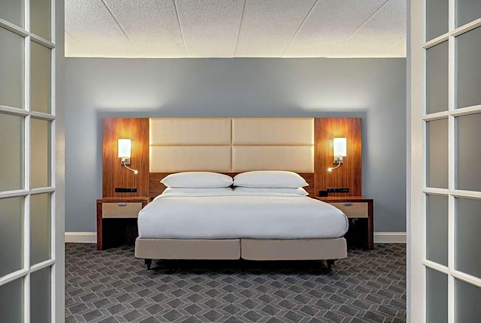 DoubleTree By Hilton Hotel Columbia