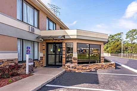 Quality Inn Pensacola North