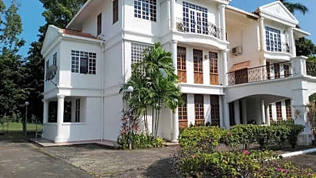 Tiara Villa – 3 Bedroom