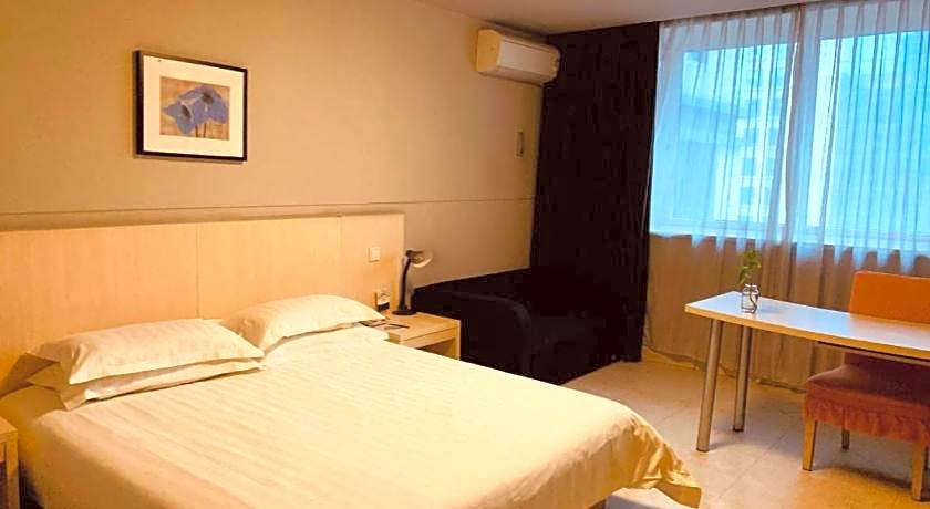 Jinjiang Inn Jiaxing South Lake