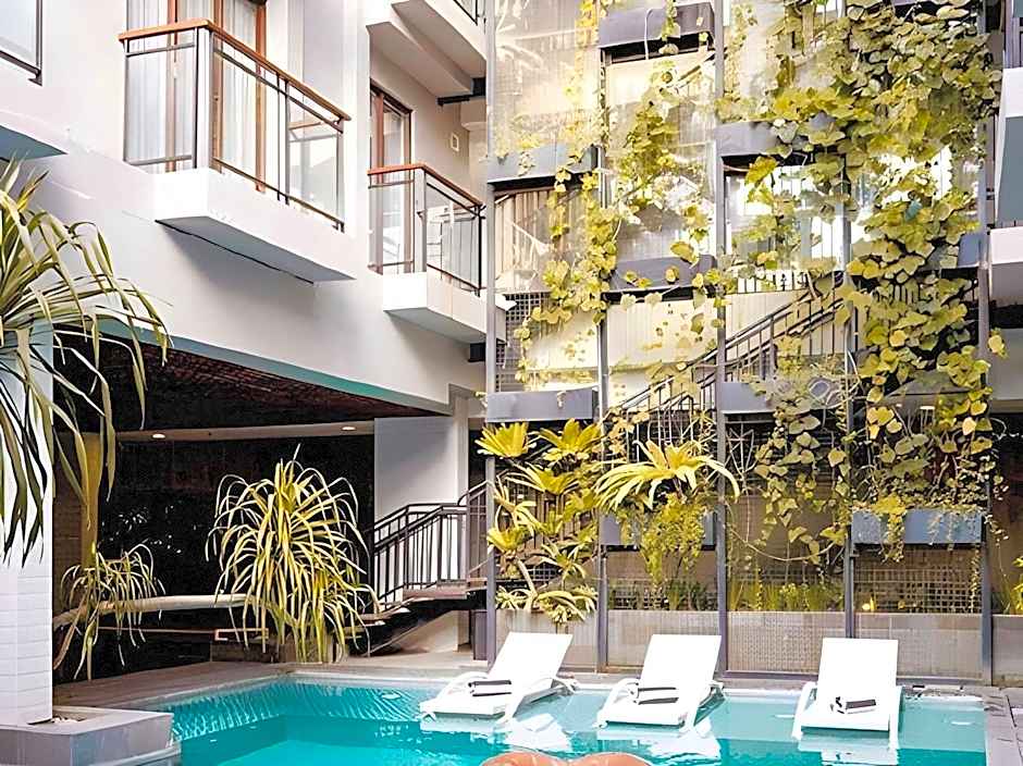 Liberta Seminyak Hotel