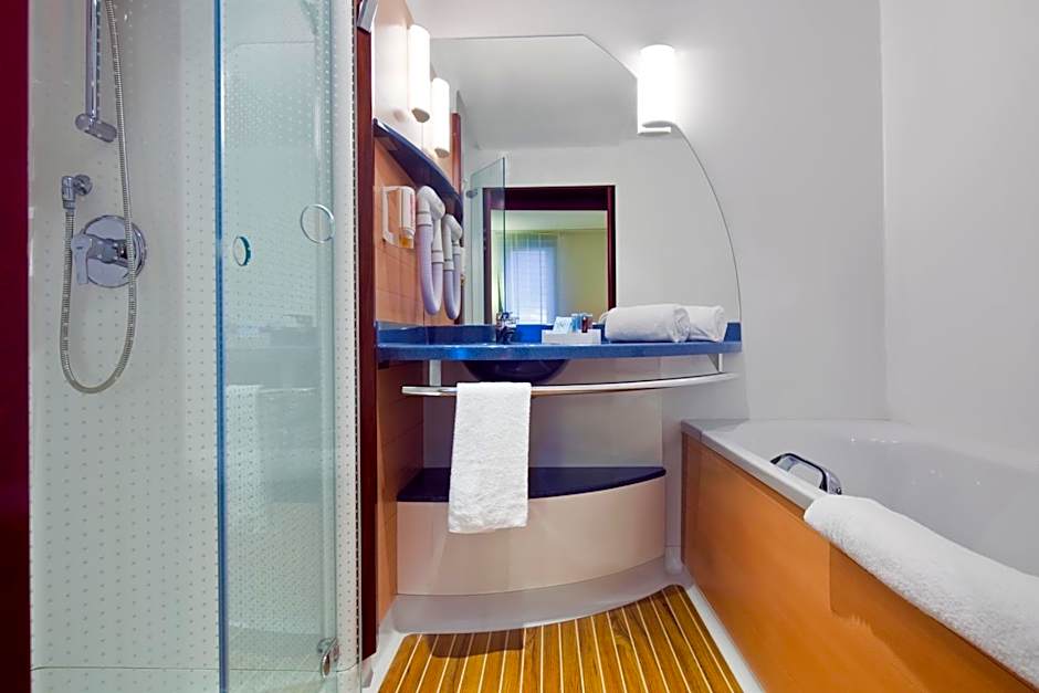 Novotel Suites Lille Europe