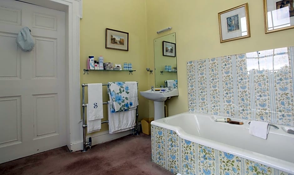 Ballydugan Country House