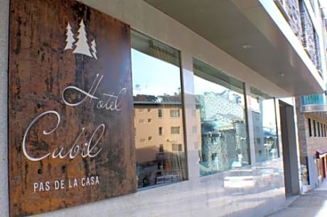 Hotel Cubil