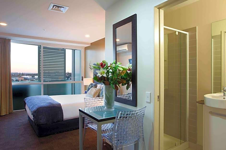 The Quadrant Hotel & Suites